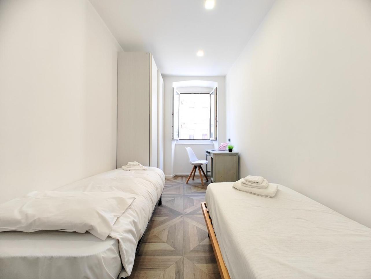 Trieste Stazione - Free Wifi Apartment Bagian luar foto